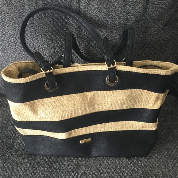 Brand New Jessica Simpson bag - Picture 2 of 7